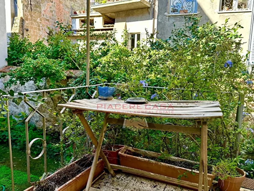 Immagine 12 di Appartamento in vendita  in centro storico a Orvieto