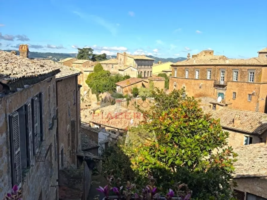 Immagine 3 di Appartamento in vendita  in Orvieto centro a Orvieto