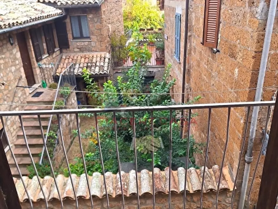 Immagine 5 di Appartamento in vendita  in Orvieto centro storico a Orvieto