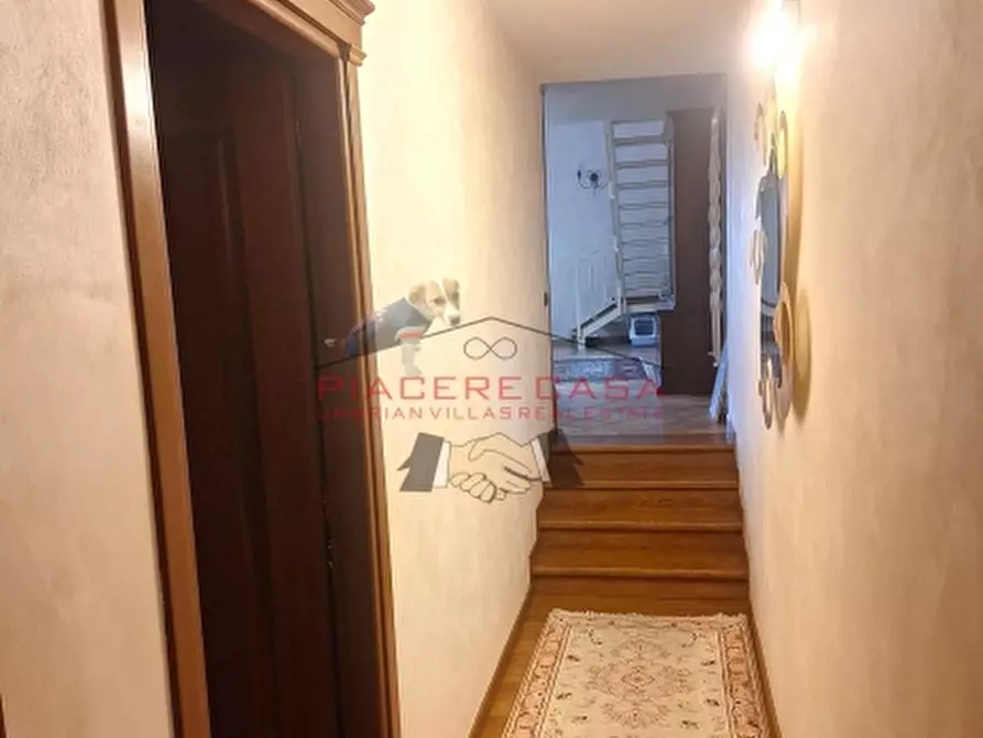 Immagine 25 di Appartamento in vendita  in piazza del popolo a Orvieto