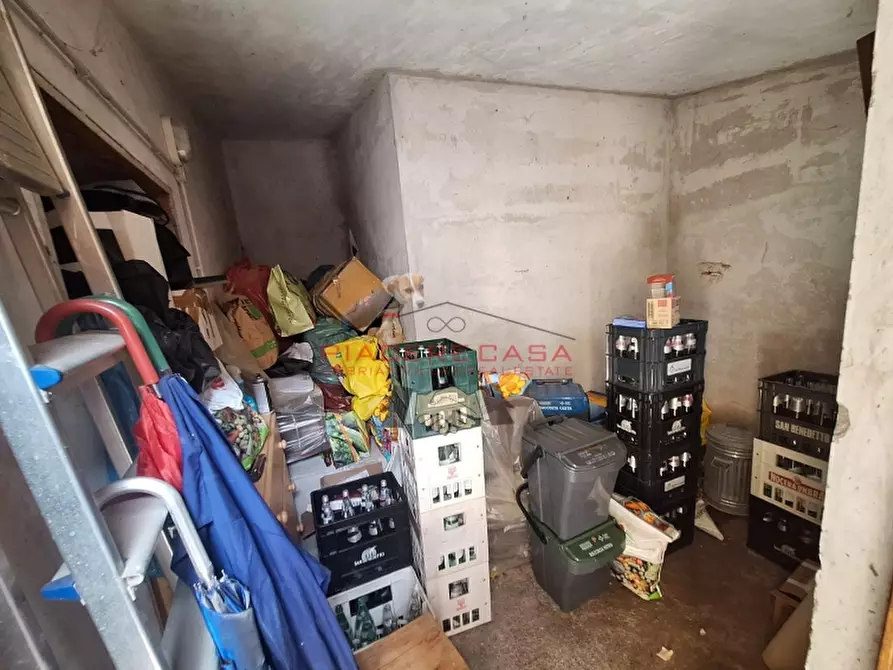 Immagine 28 di Appartamento in vendita  in piazza del popolo a Orvieto