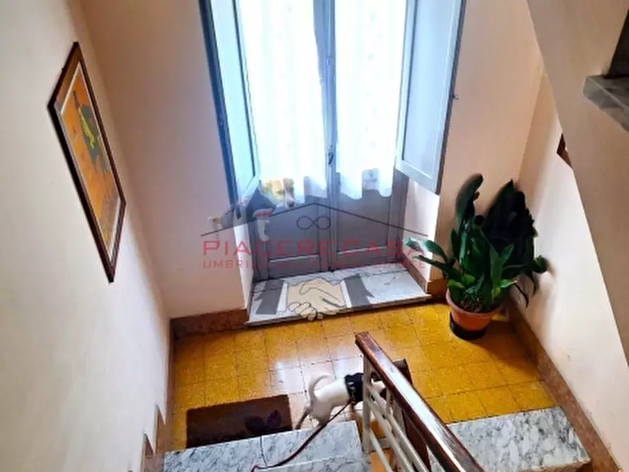 Immagine 11 di Appartamento in vendita  in Orvieto scalo a Orvieto