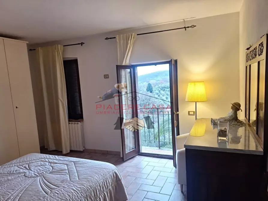 Immagine 9 di Terratetto in vendita  in Monterubiaglio a Orvieto