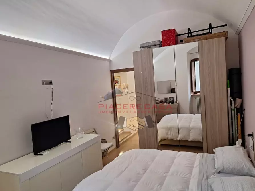 Immagine 11 di Appartamento in vendita  in Orvieto centro storico a Orvieto
