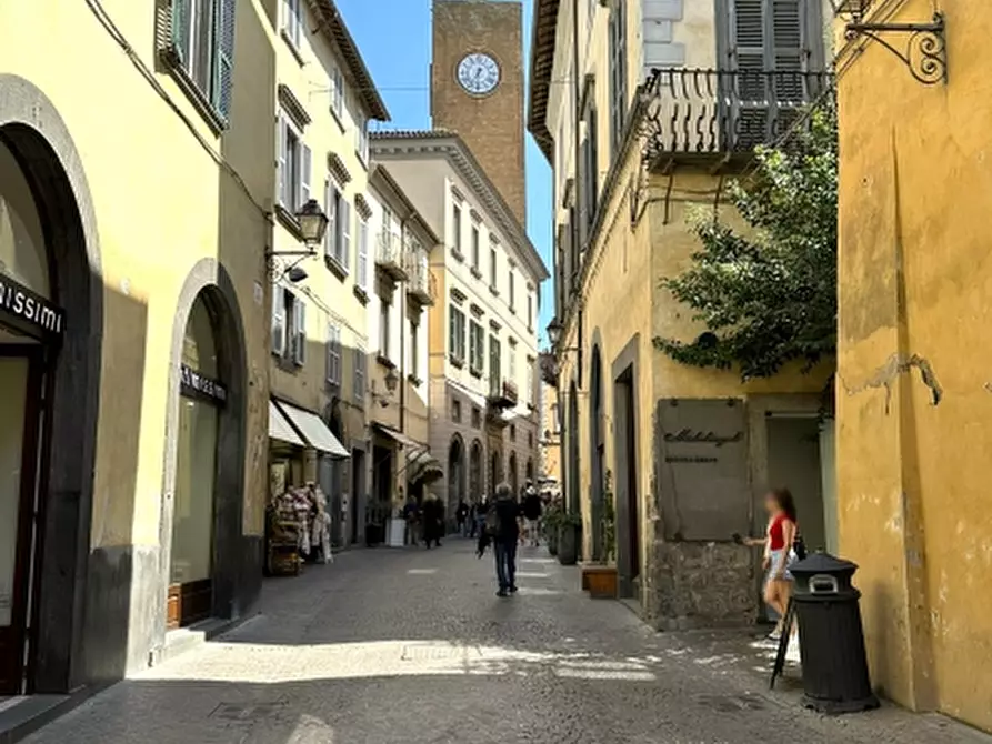 Immagine 1 di Locale commerciale in affitto  in Corso Cavour a Orvieto