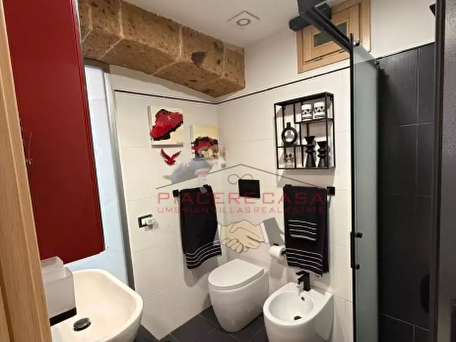 Immagine 12 di Appartamento in vendita  in Orvieto centro a Orvieto