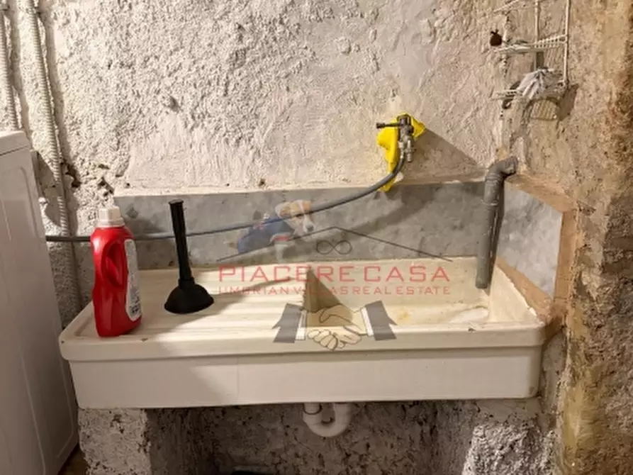 Immagine 30 di Appartamento in vendita  in Orvieto centro a Orvieto
