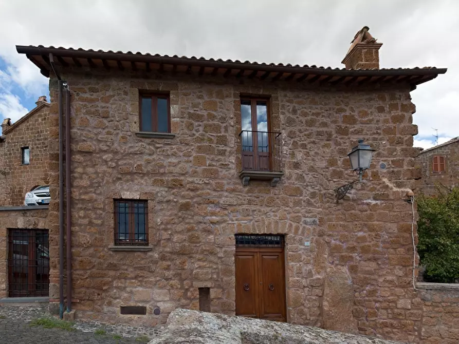 Immagine 4 di Casa indipendente in vendita  in Via del caccia 9-11 a Orvieto
