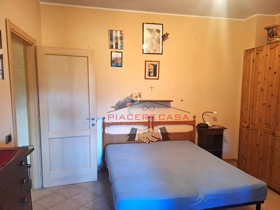 Immagine 7 di Appartamento in vendita  in Porano a Porano