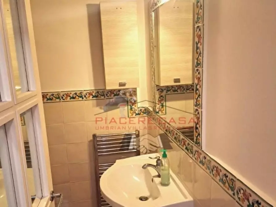 Immagine 10 di Appartamento in vendita  in Orvieto centro a Orvieto