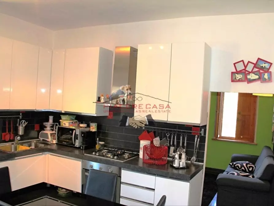 Immagine 8 di Rustico / casale in vendita  in - a Allerona