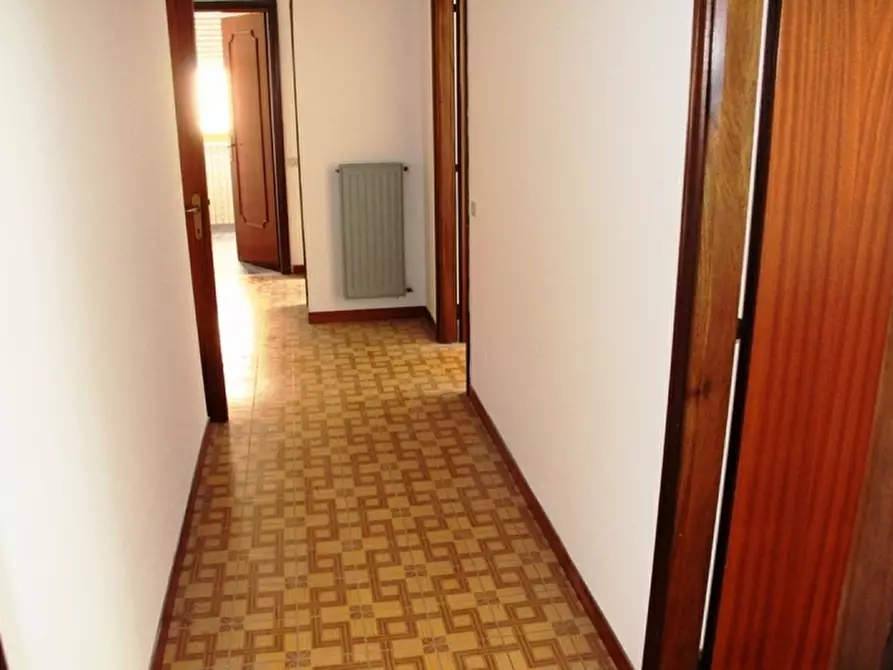 Immagine 10 di Appartamento in vendita  in Orvieto scalo a Orvieto