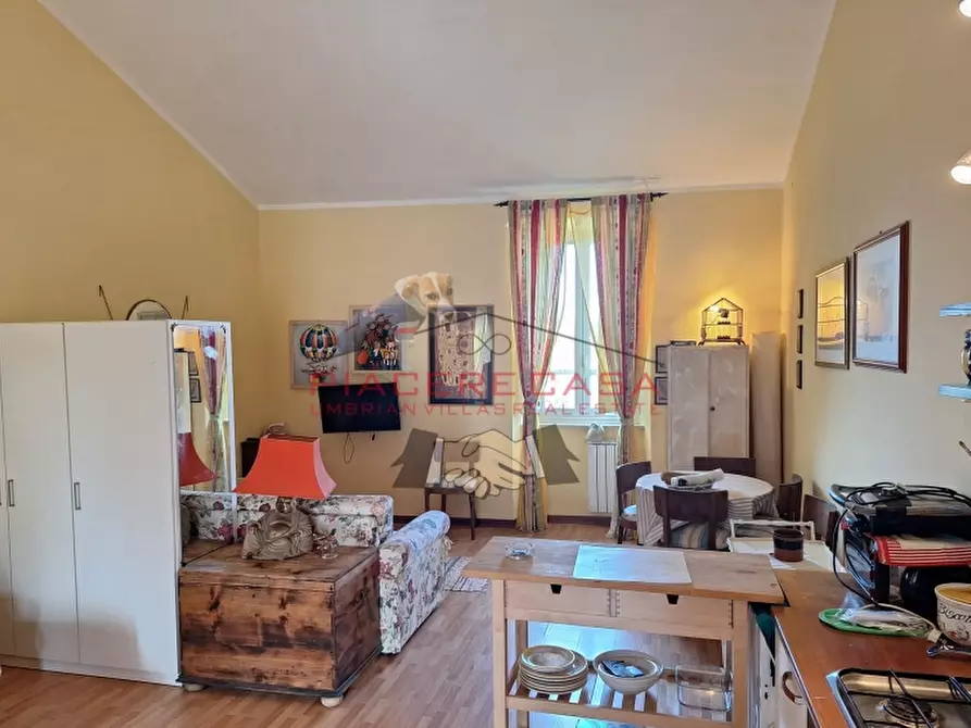 Immagine 2 di Appartamento in vendita  in Orvieto centro a Orvieto