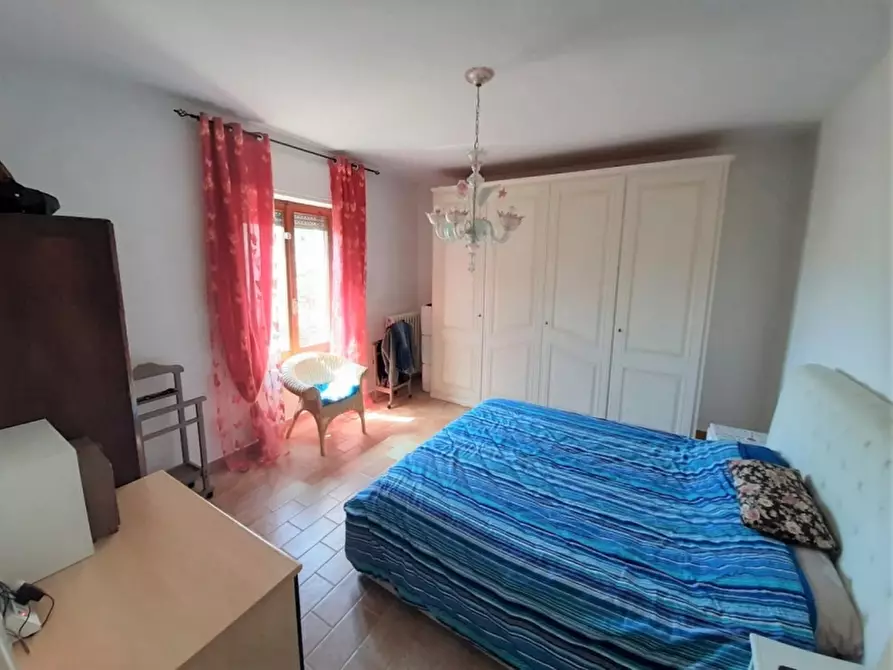 Immagine 12 di Casa semindipendente in vendita  in - a Orvieto