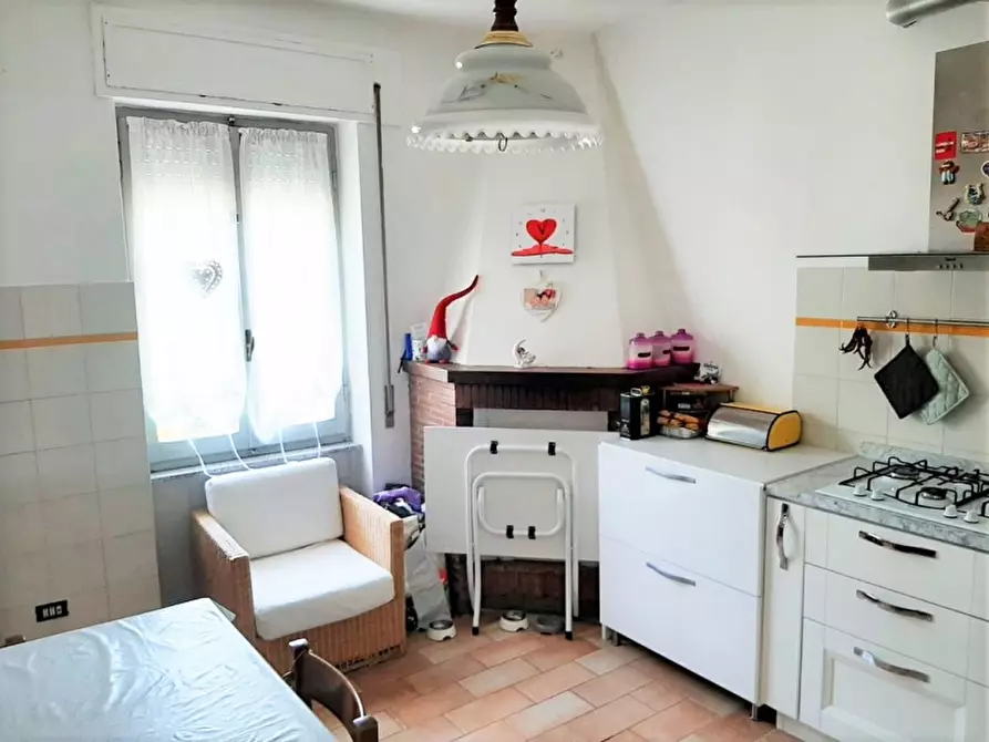 Immagine 14 di Casa semindipendente in vendita  in - a Orvieto