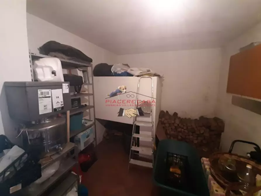 Immagine 19 di Villetta a schiera in vendita  in - a Orvieto