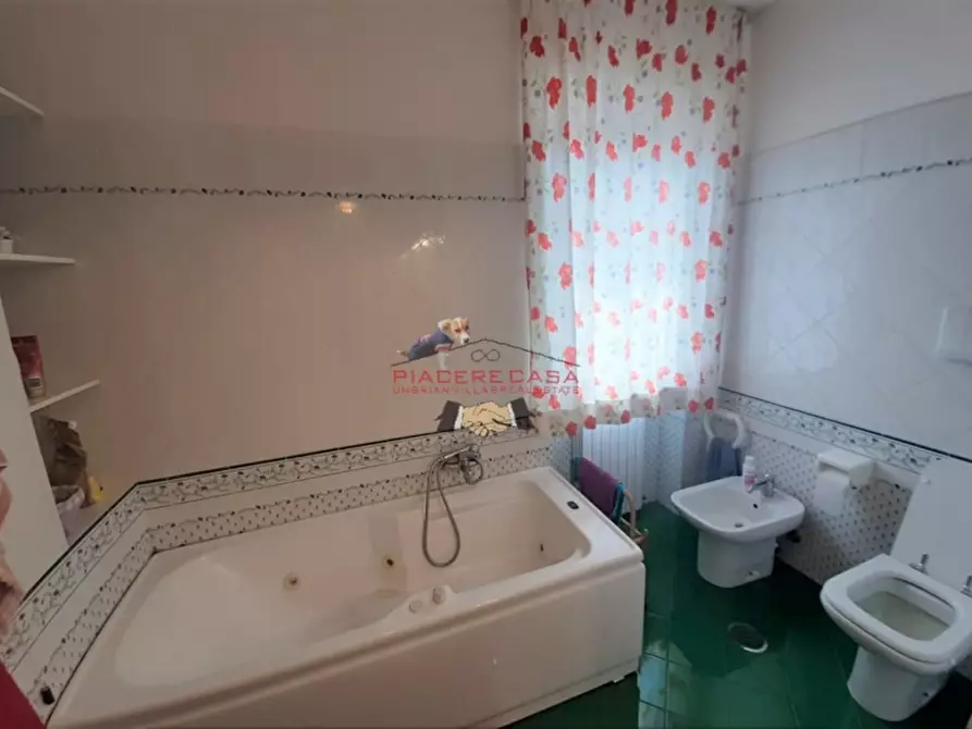 Immagine 11 di Villetta a schiera in vendita  in - a Orvieto