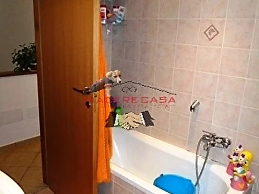 Immagine 8 di Appartamento in vendita  in - a Orvieto