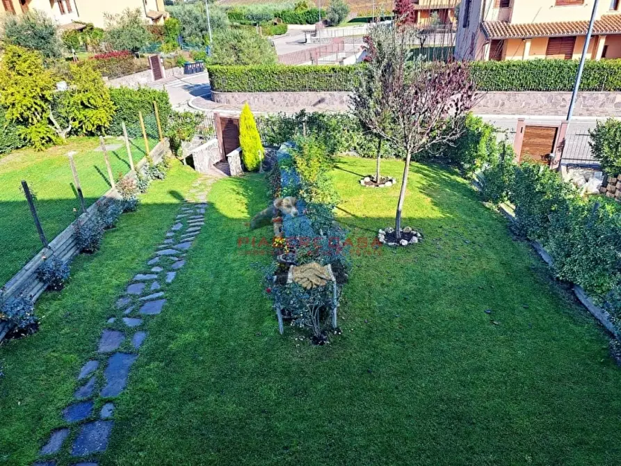 Immagine 19 di Villetta a schiera in vendita  in - a Orvieto