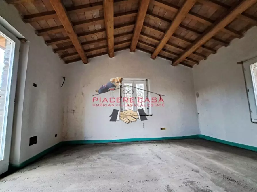 Immagine 5 di Rustico / casale in vendita  in - a Orvieto