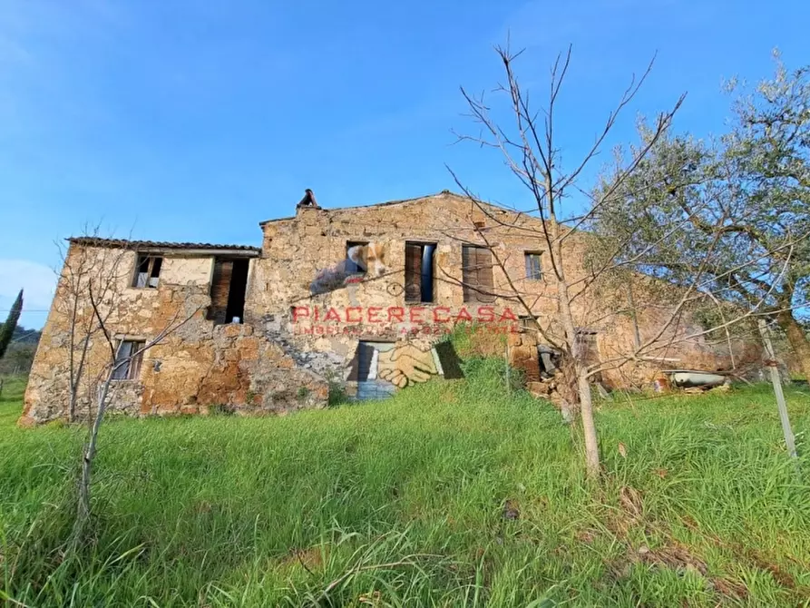 Immagine 18 di Rustico / casale in vendita  in - a Bagnoregio