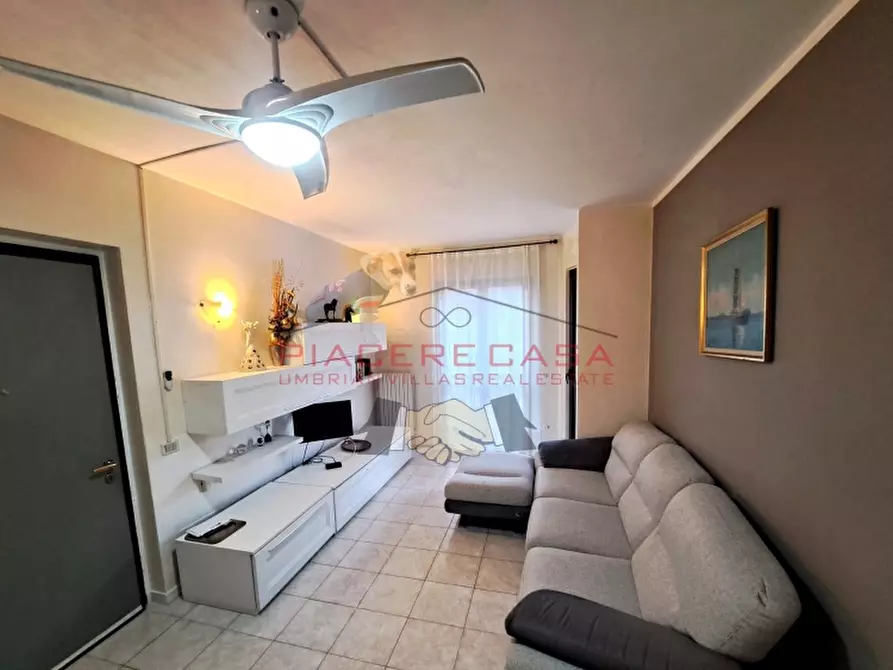 Immagine 2 di Appartamento in vendita  in Orvieto scalo a Orvieto