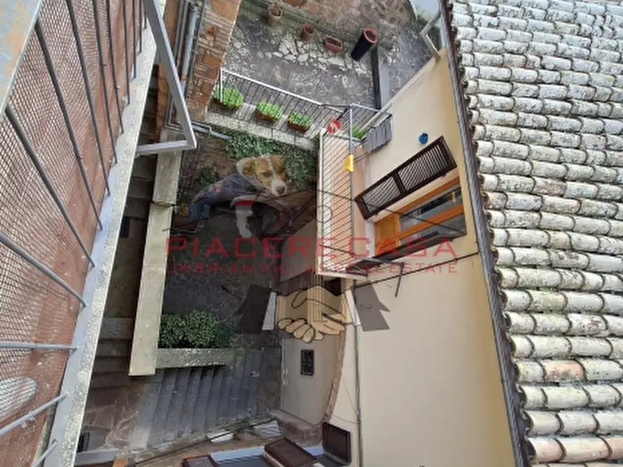 Immagine 3 di Appartamento in vendita  in Orvieto centro a Orvieto