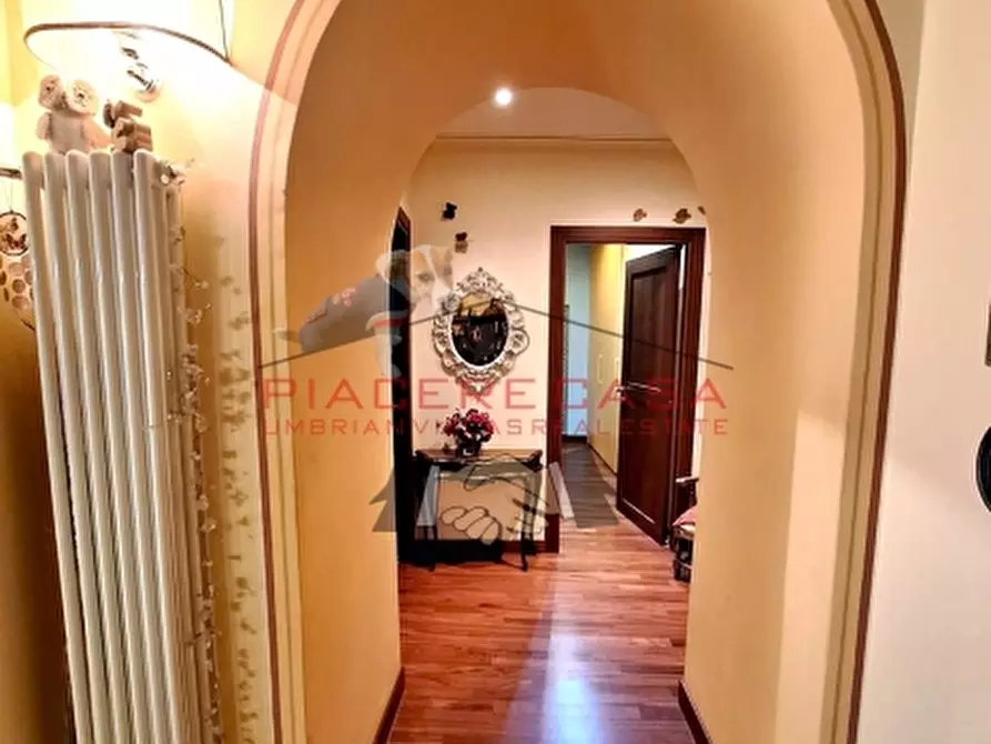 Immagine 34 di Appartamento in vendita  a Orvieto