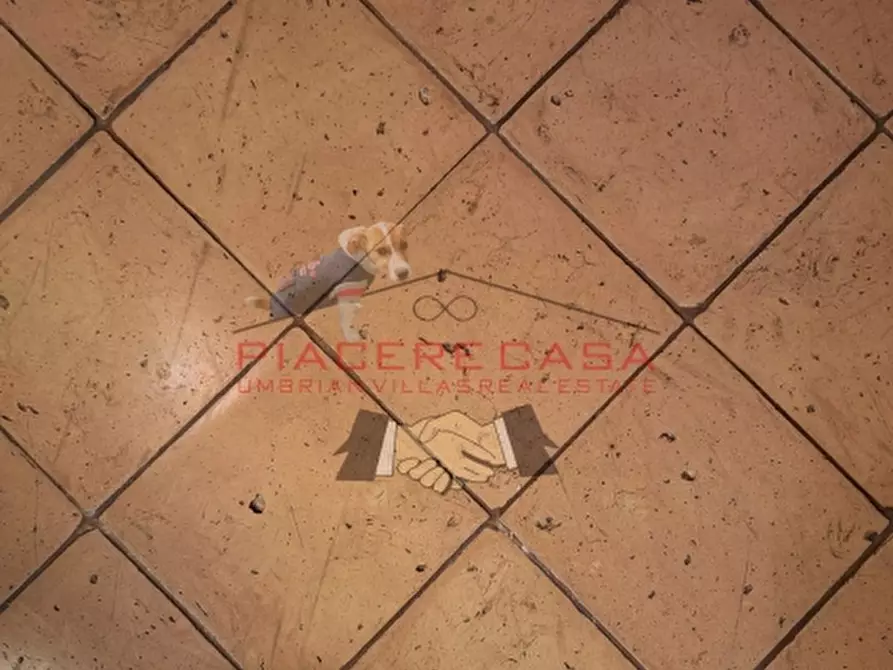 Immagine 25 di Appartamento in vendita  a Orvieto