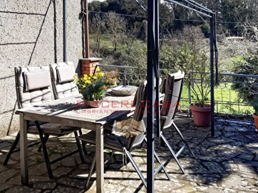 Immagine 6 di Rustico / casale in vendita  in Porano a Porano