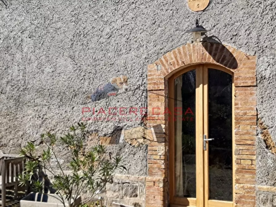 Immagine 23 di Rustico / casale in vendita  in Porano a Porano