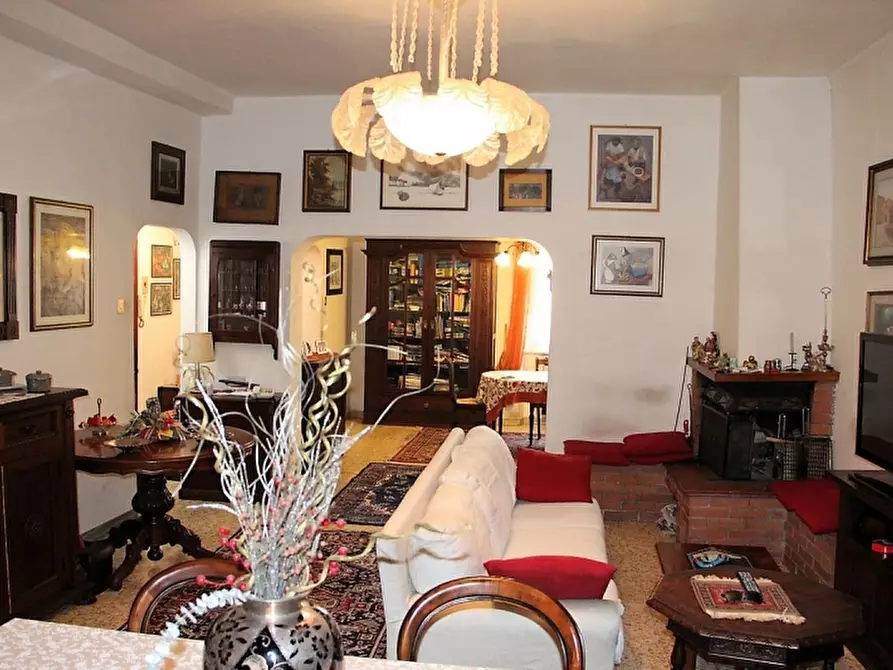 Immagine 2 di Appartamento in vendita  a Orvieto