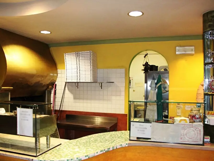 Immagine 2 di Pizzeria / Pub in vendita  a Orvieto