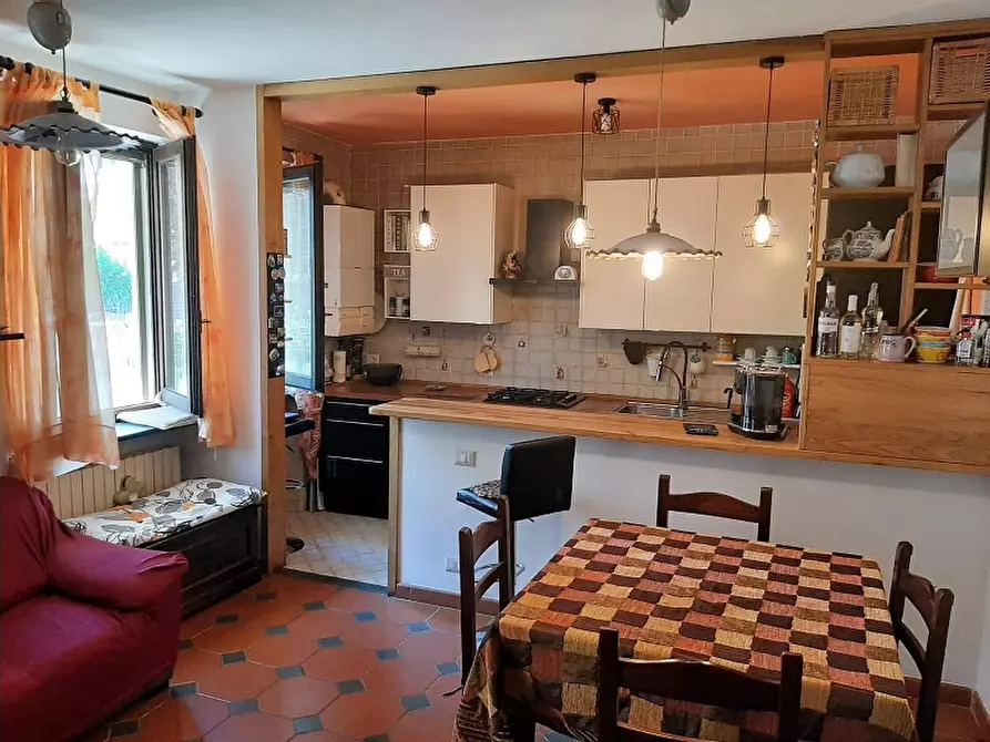 Immagine 2 di Appartamento in vendita  a Porano