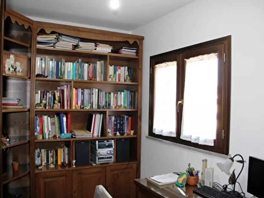 Immagine 7 di Porzione di casa in vendita  in Sferracavallo a Orvieto