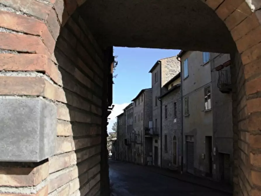 Immagine 3 di Casa semindipendente in vendita  a Castel Viscardo