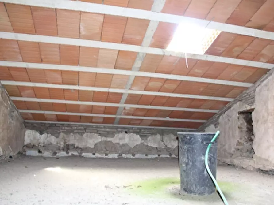 Immagine 8 di Casa semindipendente in vendita  a Castel Viscardo