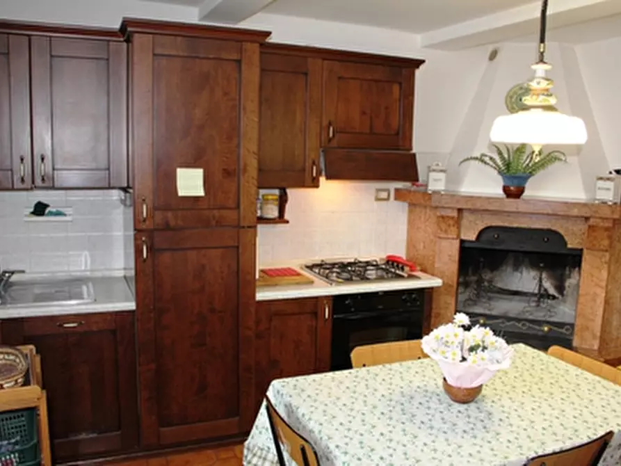 Immagine 6 di Terratetto in vendita  a Orvieto