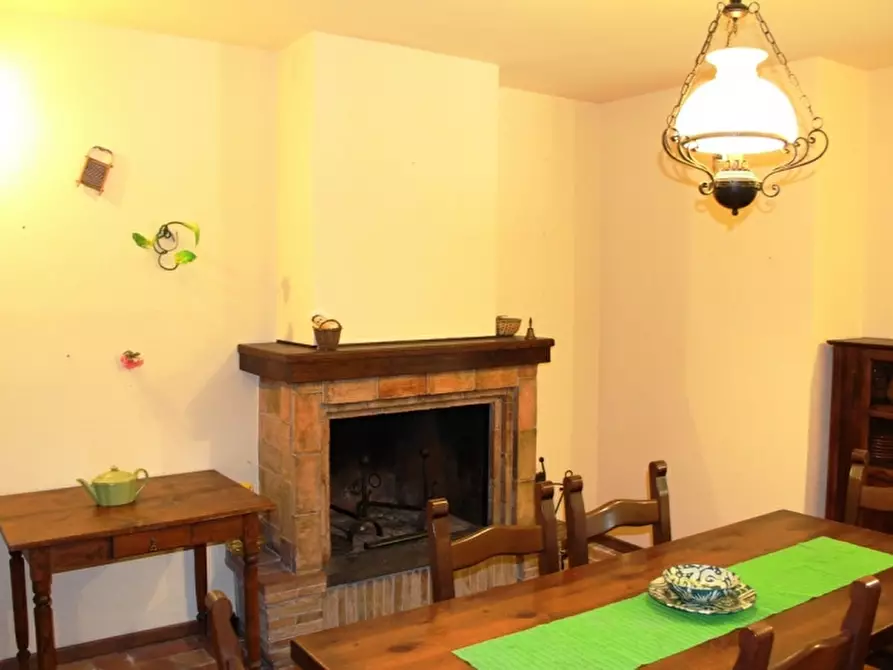 Immagine 10 di Rustico / casale in vendita  in Morrano a Orvieto