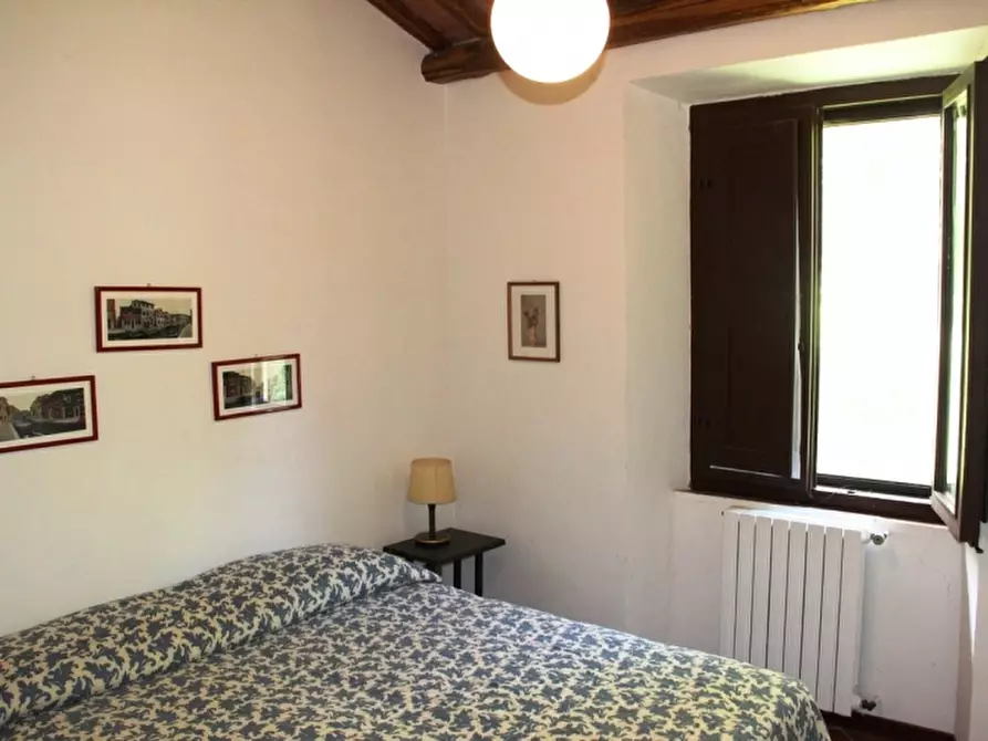 Immagine 8 di Rustico / casale in vendita  a Baschi