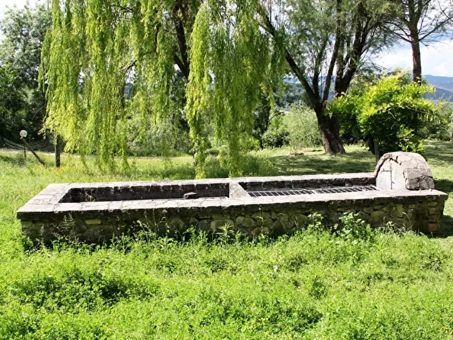 Immagine 19 di Rustico / casale in vendita  a Baschi