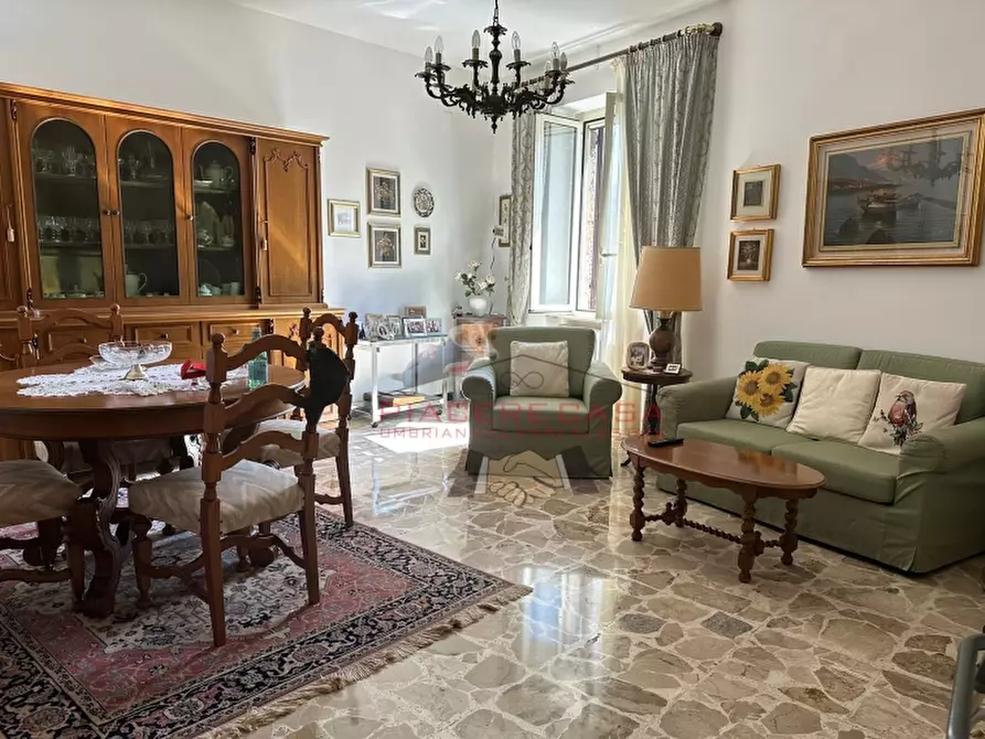 Immagine 1 di Appartamento in vendita  in Orvieto centro a Orvieto