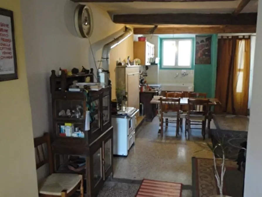 Immagine 10 di Appartamento in vendita  a Ficulle