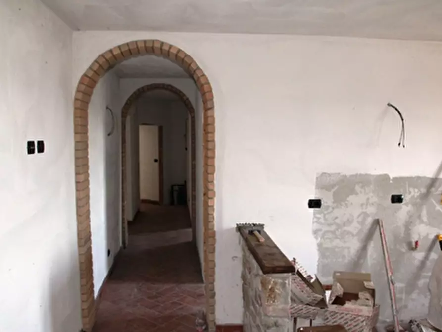 Immagine 9 di Casa semindipendente in vendita  a Ficulle