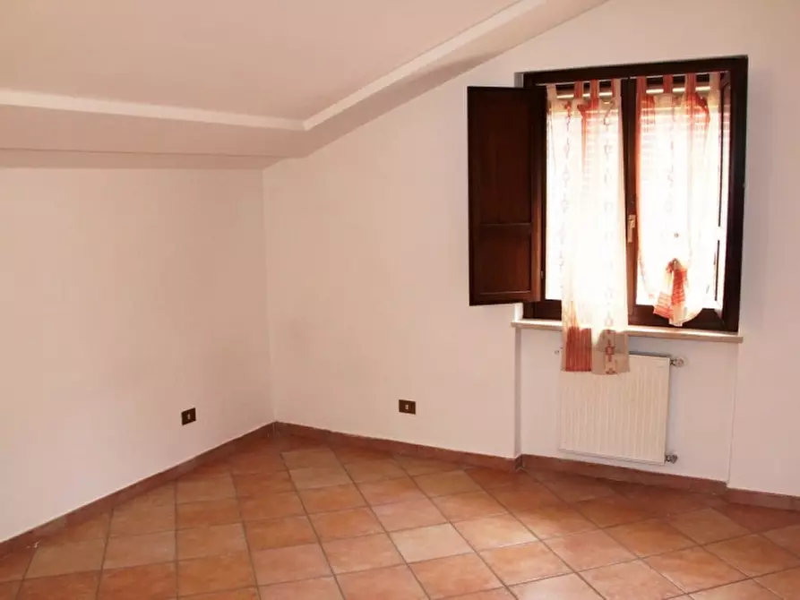 Immagine 4 di Appartamento in vendita  a Orvieto