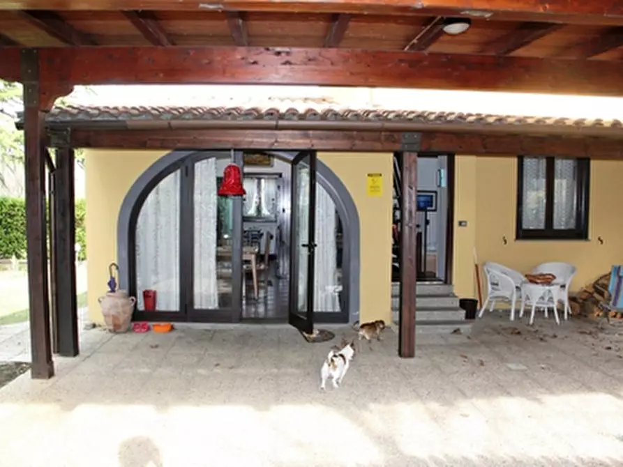 Immagine 1 di Casa semindipendente in vendita  a Porano