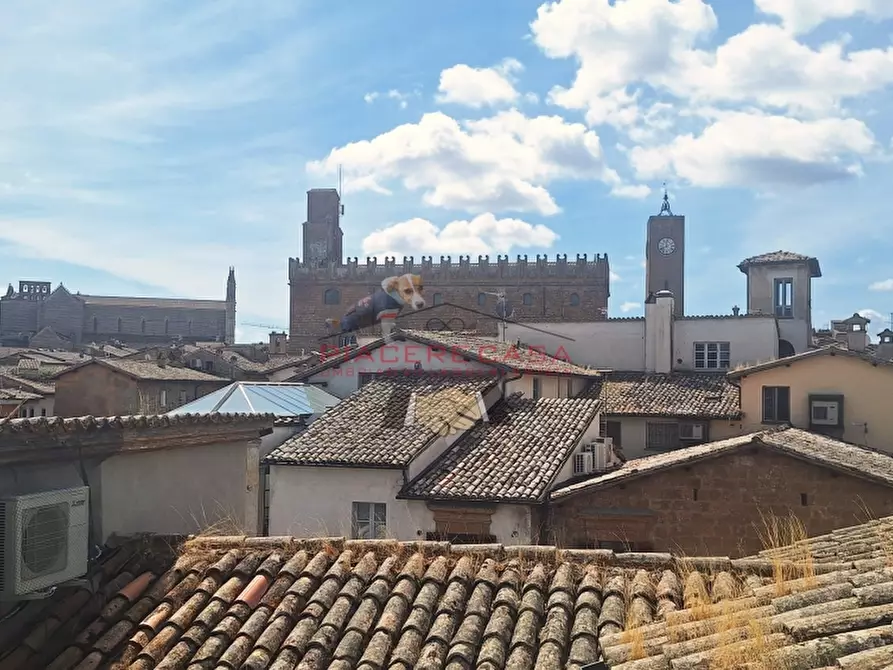 Immagine 1 di Appartamento in vendita  in piazza del popolo a Orvieto