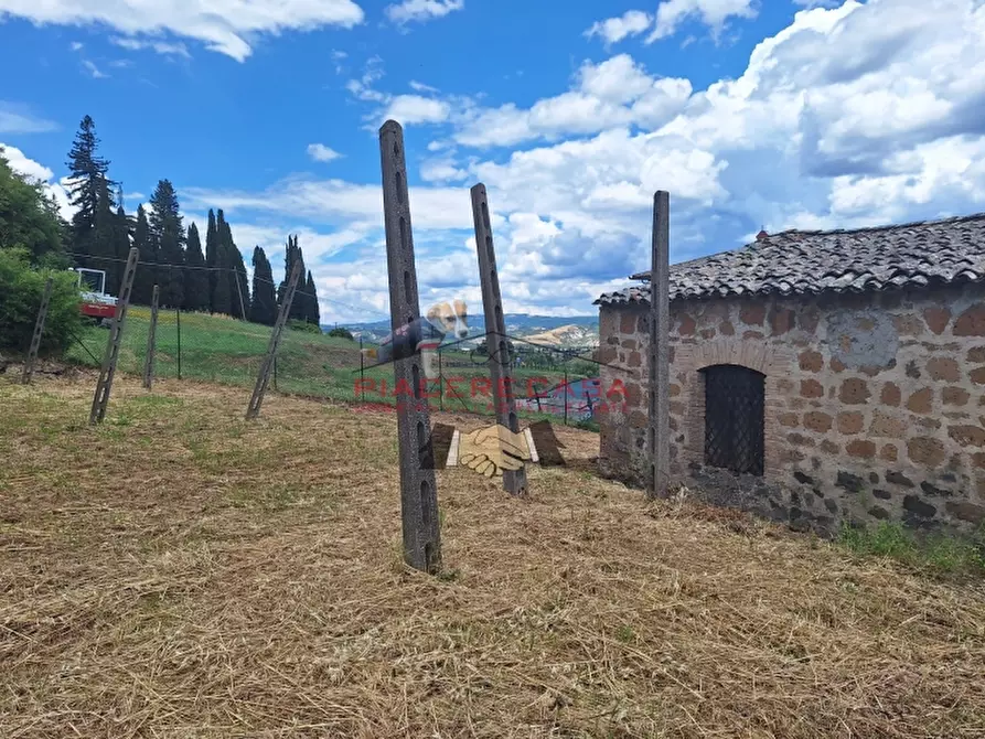 Immagine 1 di Terreno residenziale in vendita  in Orvieto a Orvieto