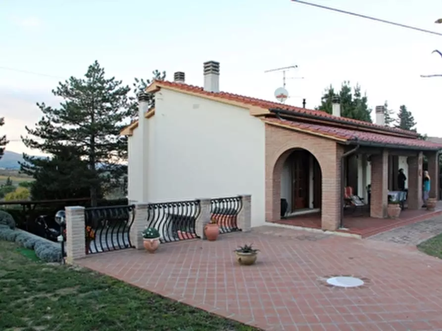 Immagine 20 di Porzione di casa in vendita  a San Casciano Dei Bagni