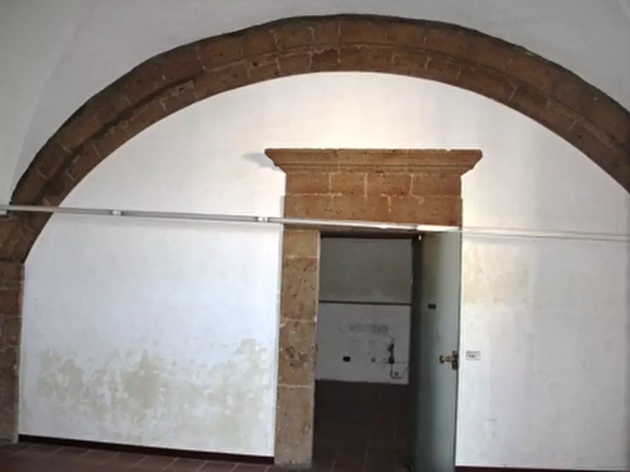 Immagine 6 di Ufficio in affitto  a Orvieto